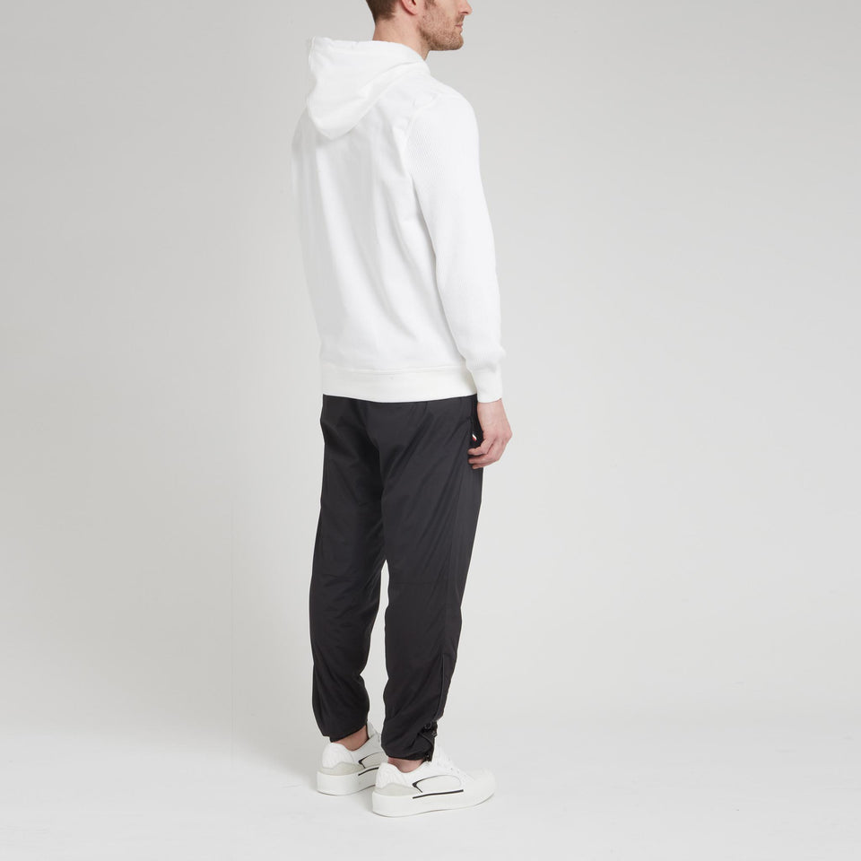 White cotton sweatshirt