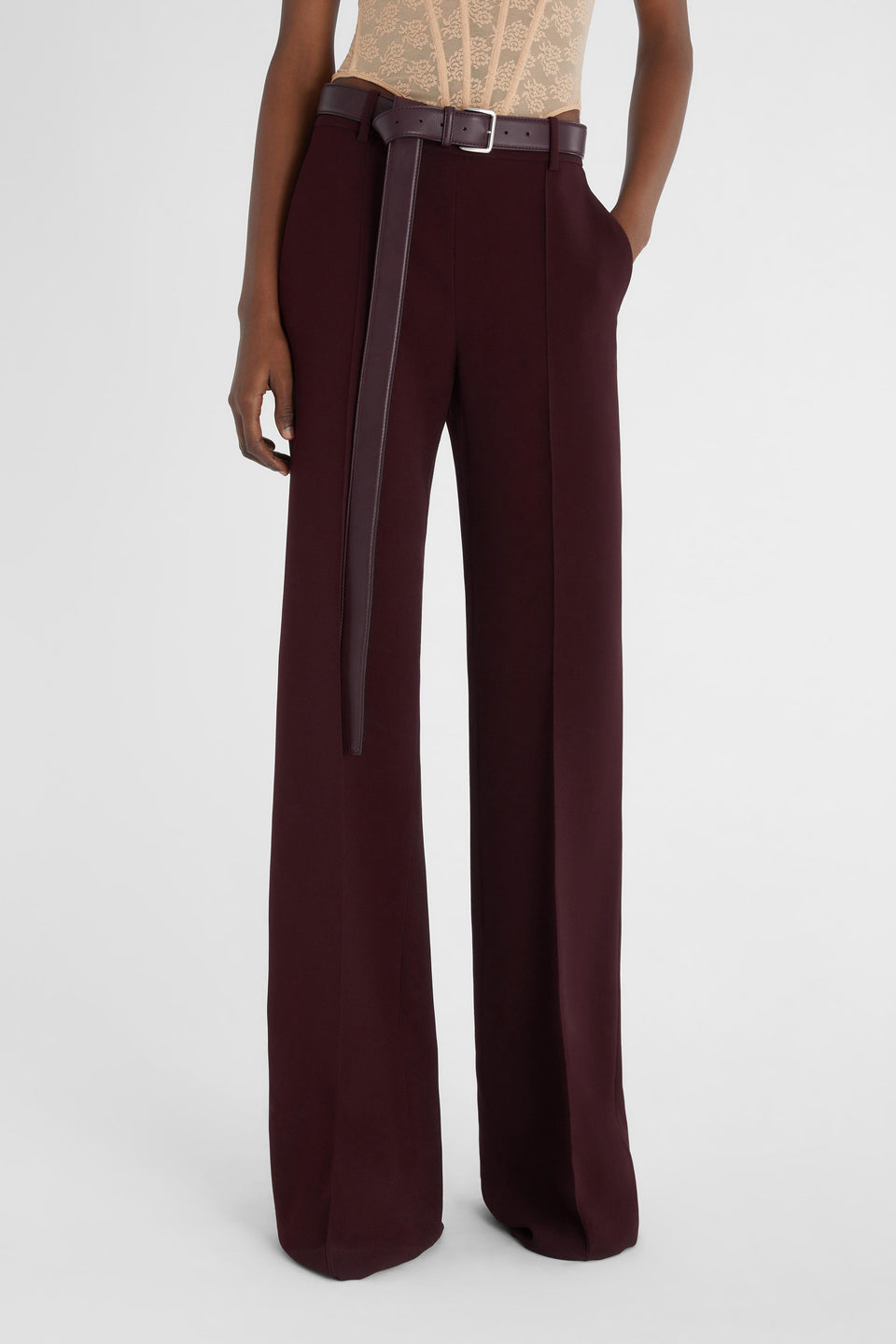 Wide-leg trousers in burgundy fabric