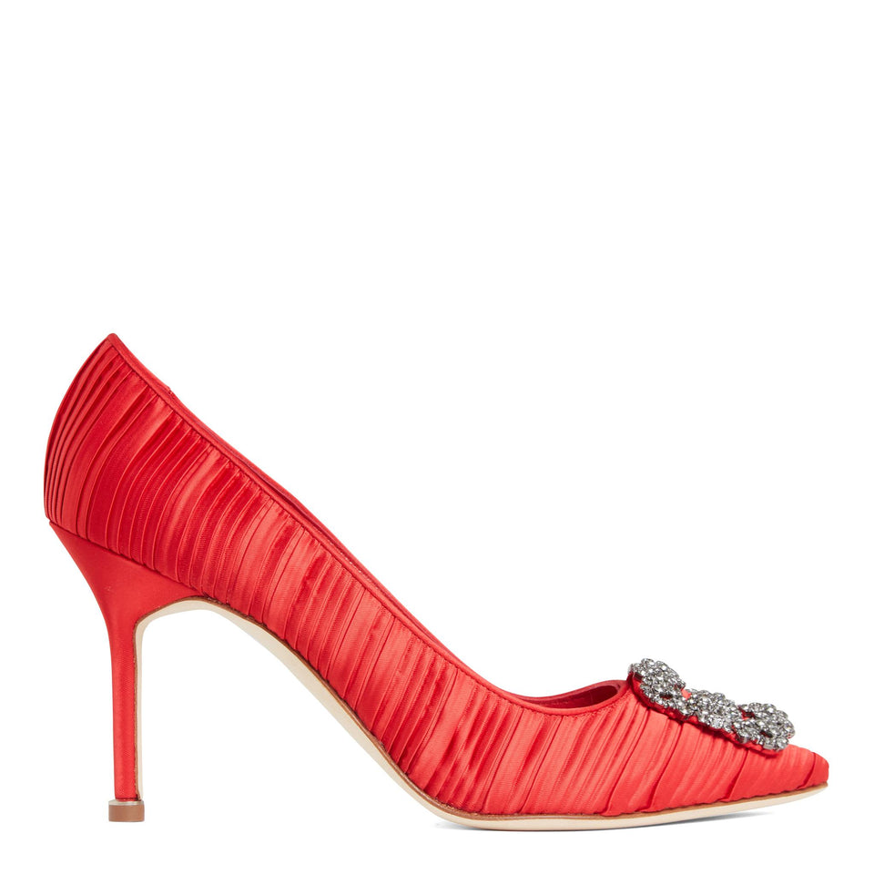 Decolletè "Hangisi 90'' in satin rossa 424-1979 0001 MANOLO BLAHNIK
