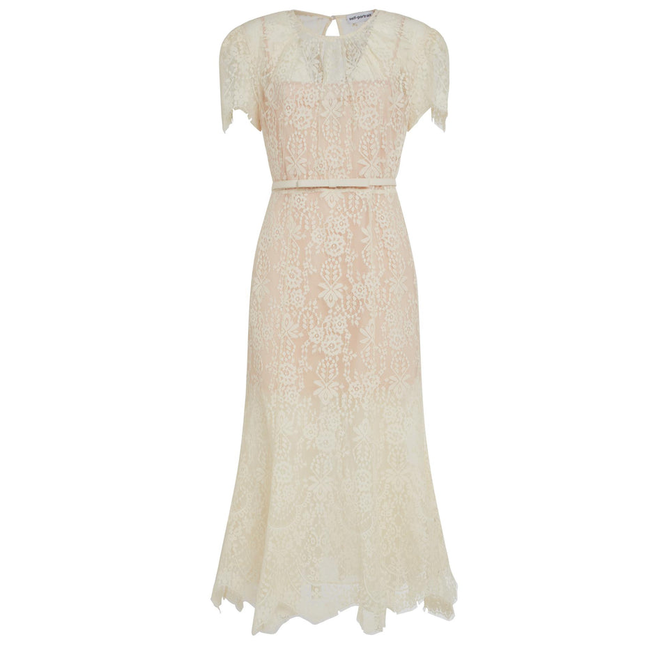 Abito in pizzo bianco