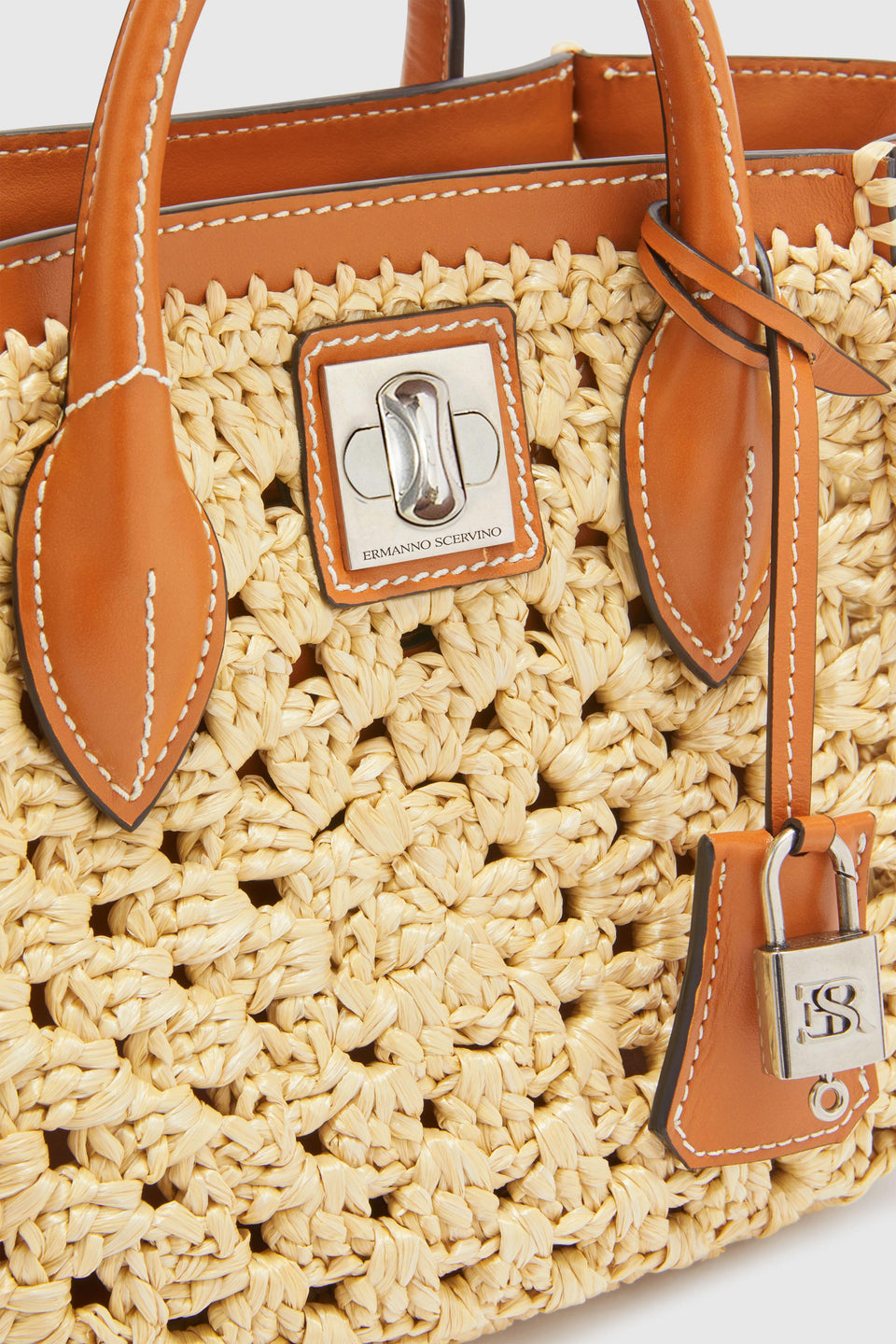 Beige raffia mini bag
