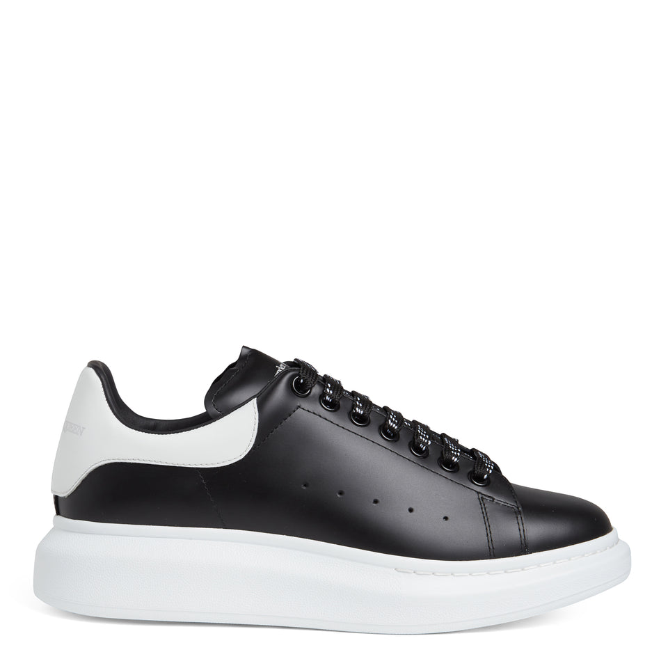 Black and white leather oversized sneakers