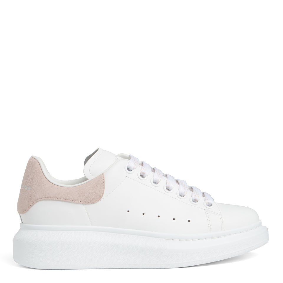 Oversized sneakers in white and pink leather