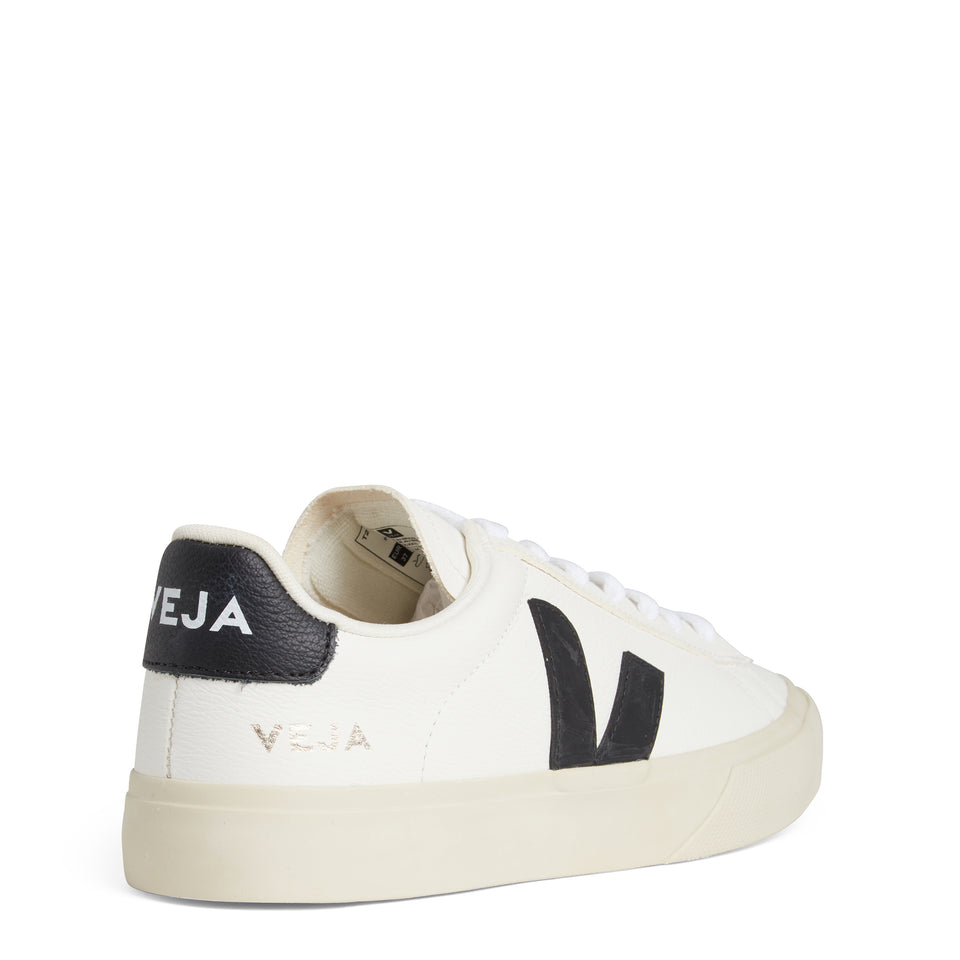 Sneakers ''Chromefree'' in pelle bianca e nera