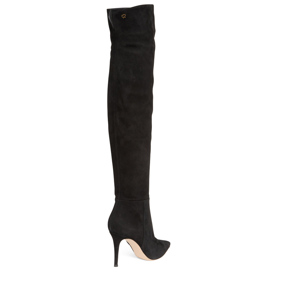 Black suede boot