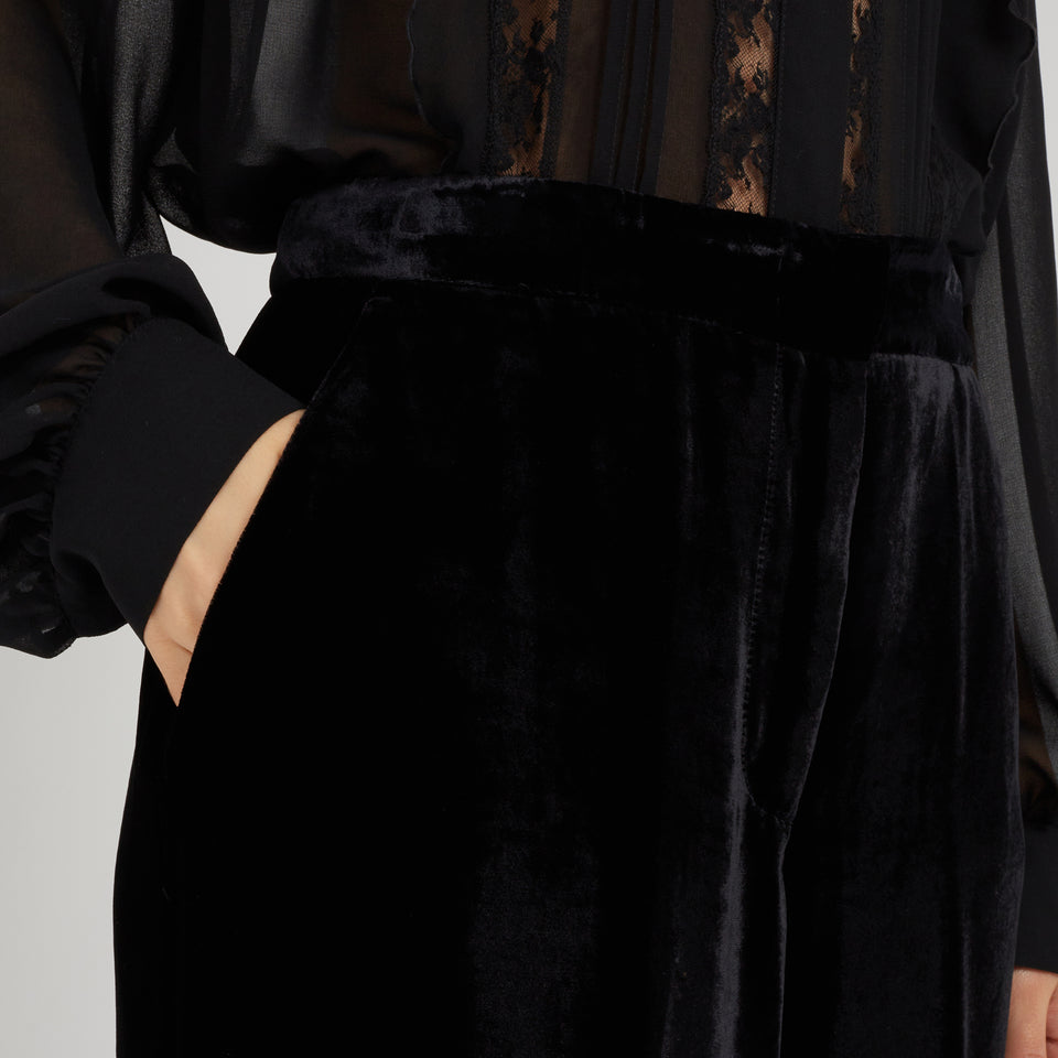 Wide-leg trousers in black velvet