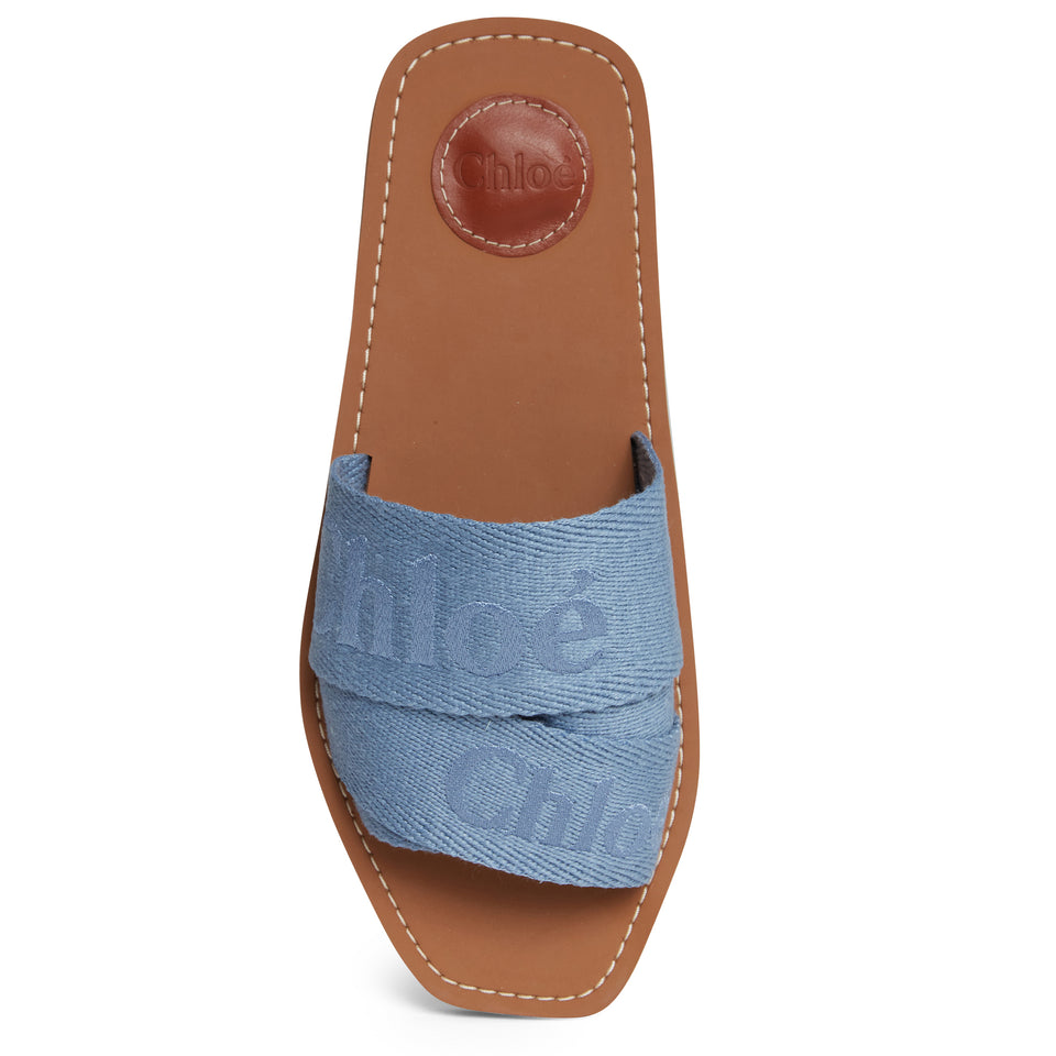 "Woody" flat sandal in blue linen