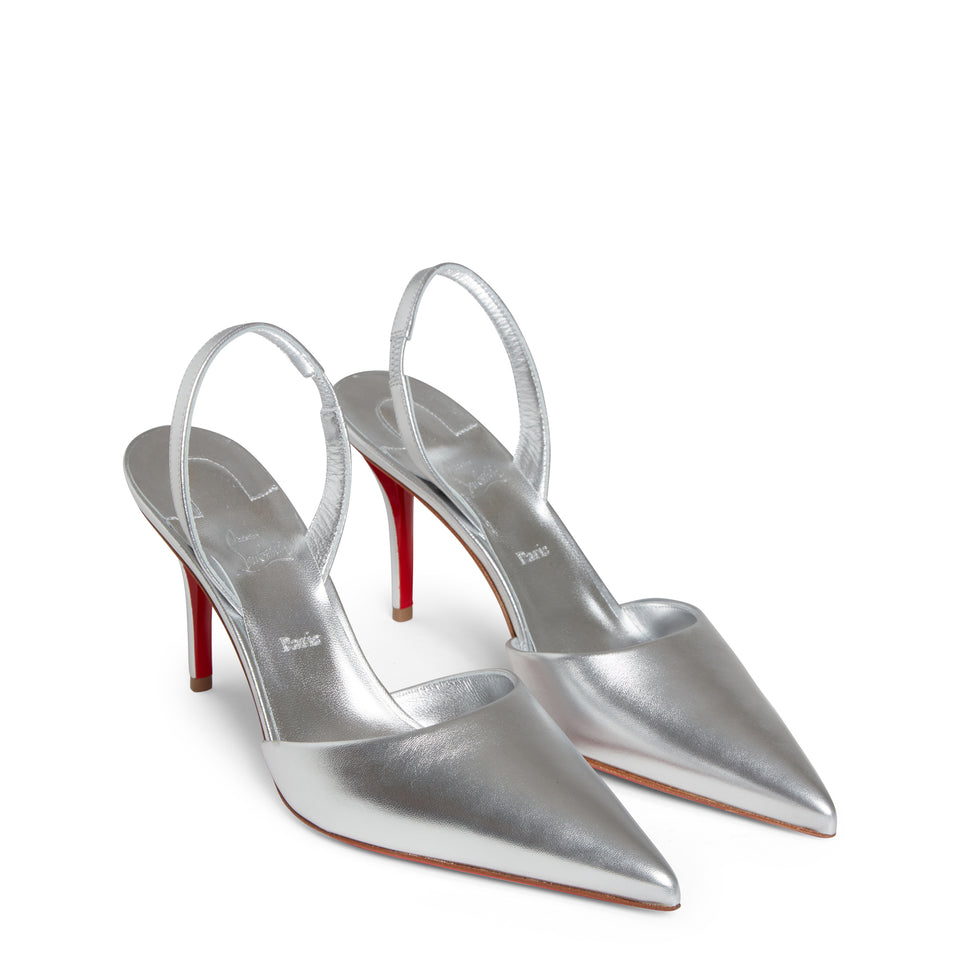 "Apostropha" slingback in silver leather