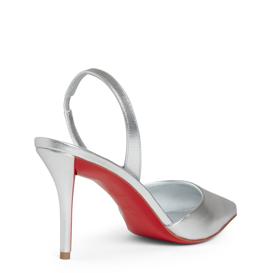 "Apostropha" slingback in silver leather