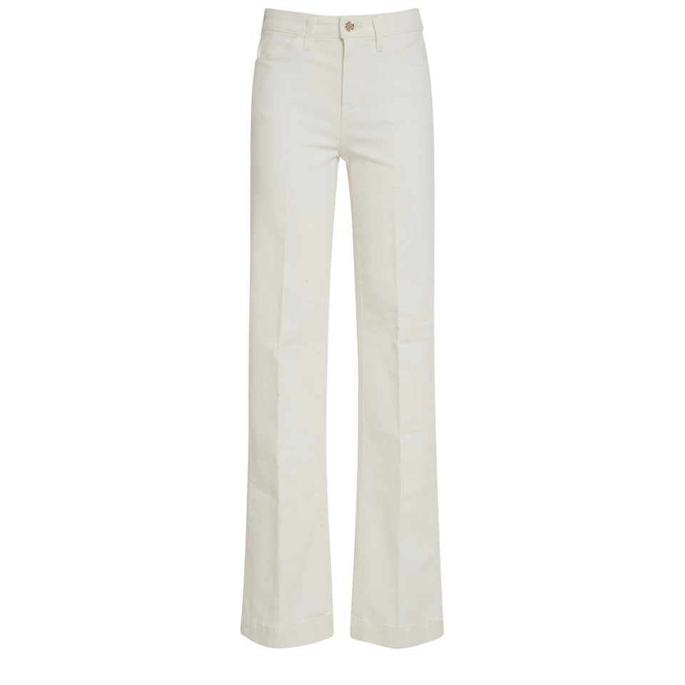 "Leenah" flared jeans in white denim