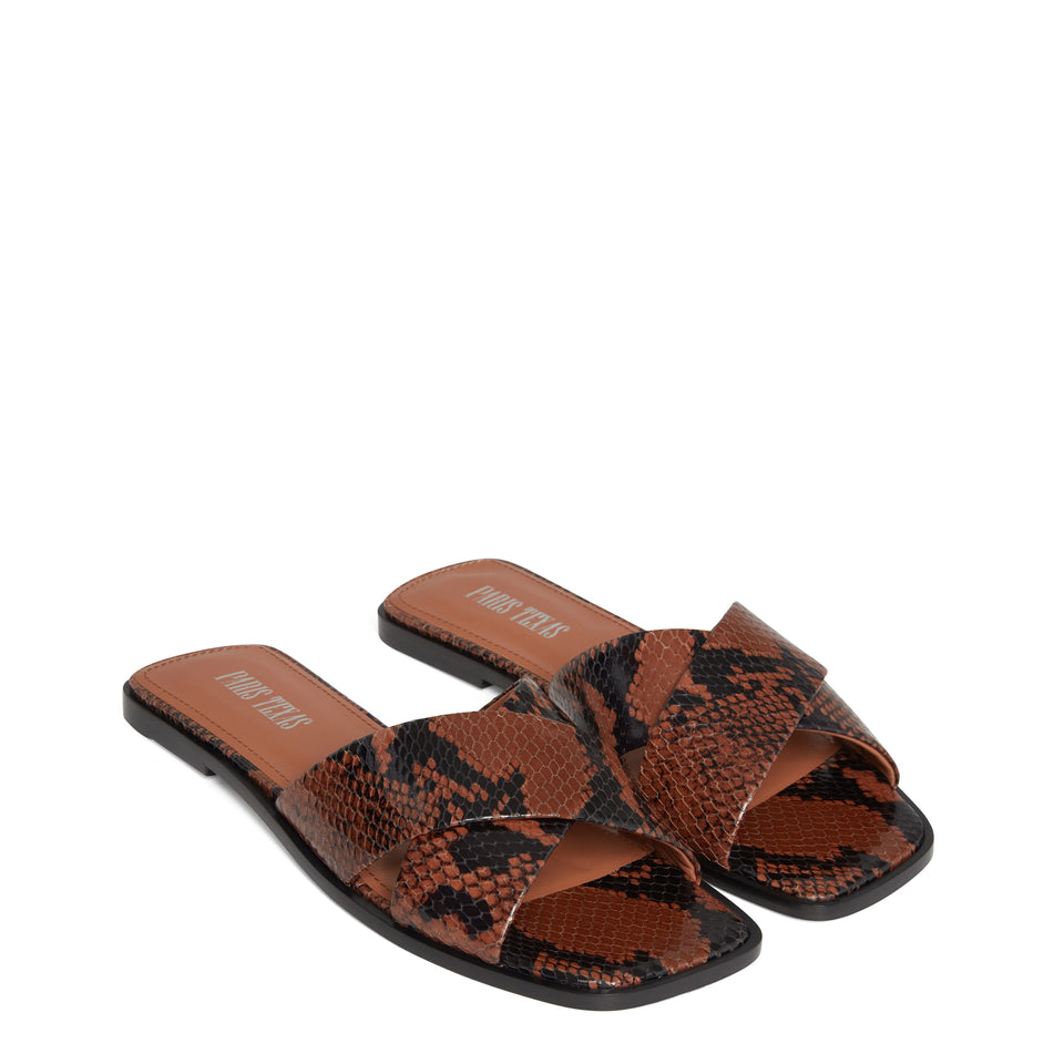 "Montecarlo" flat sandals in brown leather