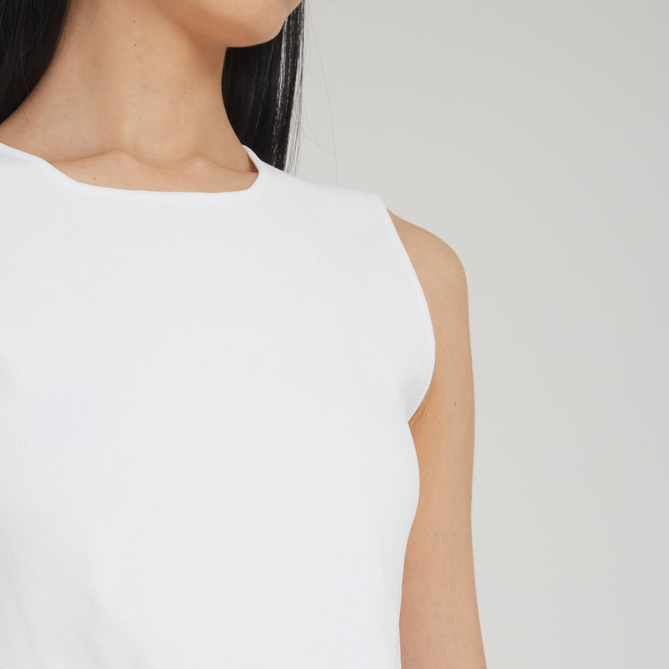 Sleeveless top in white fabric