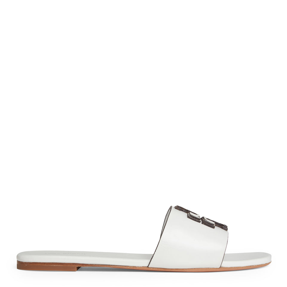 "Ines" flat sandals in white leather