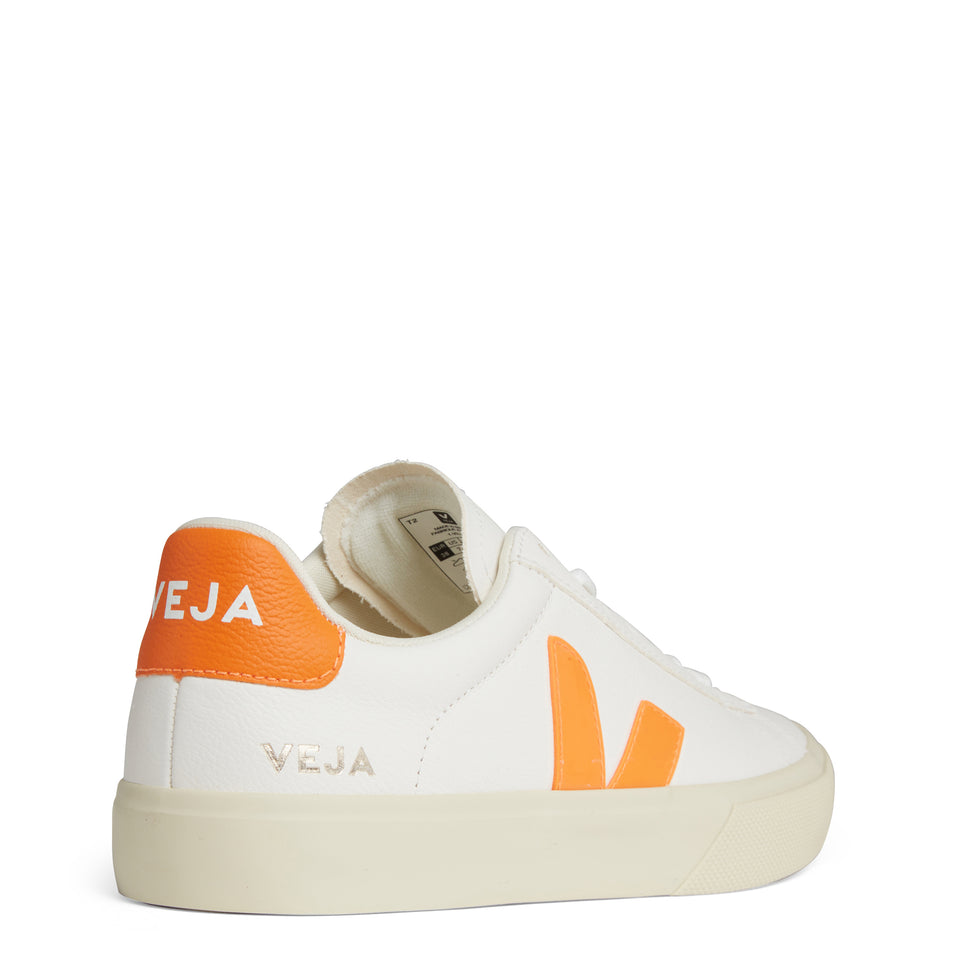Sneakers ''Chromefree'' in pelle bianca e arancio