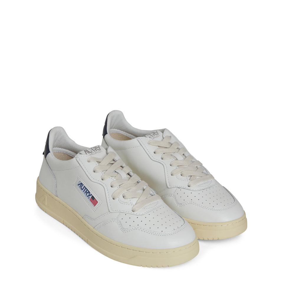 Sneakers ''Medalist Low'' in pelle bianca