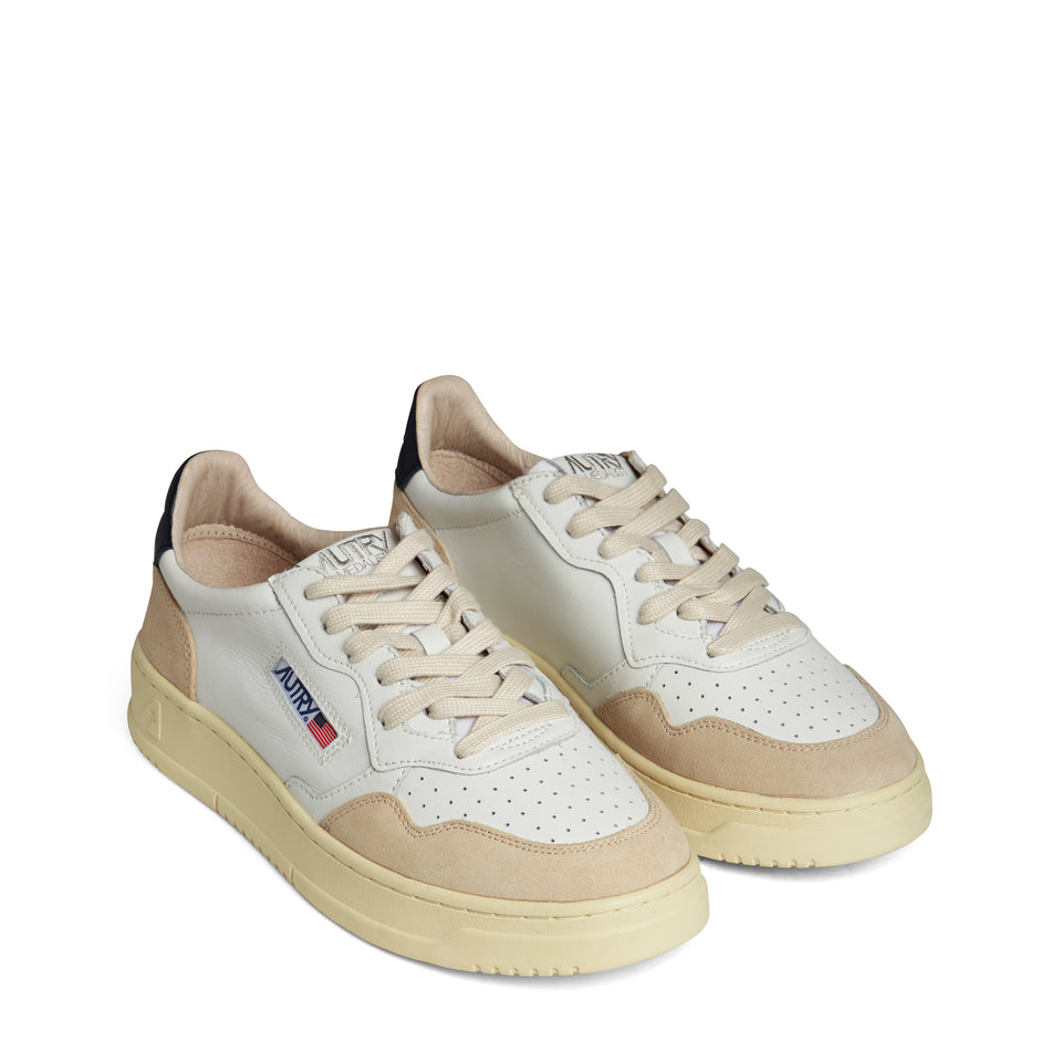 ''Medalist Low'' sneakers in white and blue leather