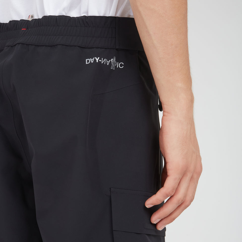 Pantalone cargo in tessuto tecnico nero