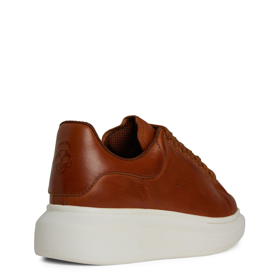 Sneakers oversize in pelle marrone 811362 WHABB2736 ALEXANDER MCQUEEN 