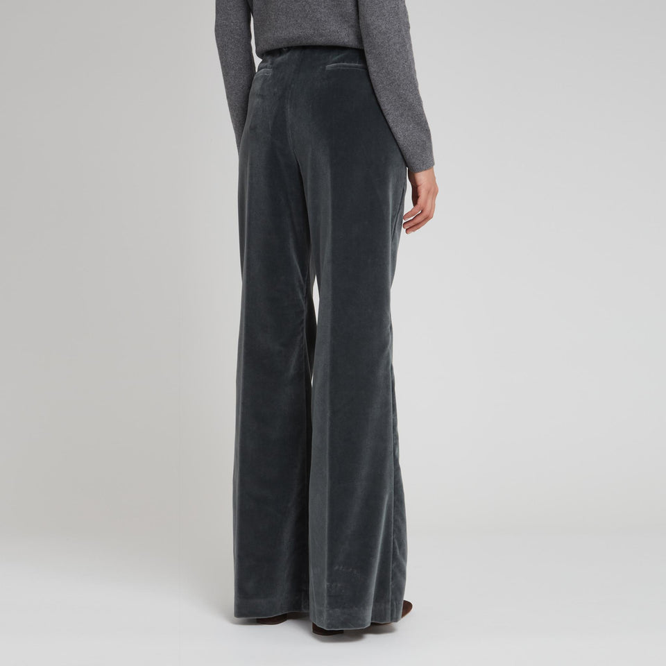 Pantalone svasato in velluto grigio