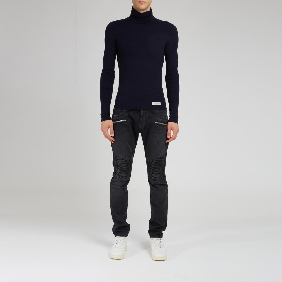 Shirt in blue fabric