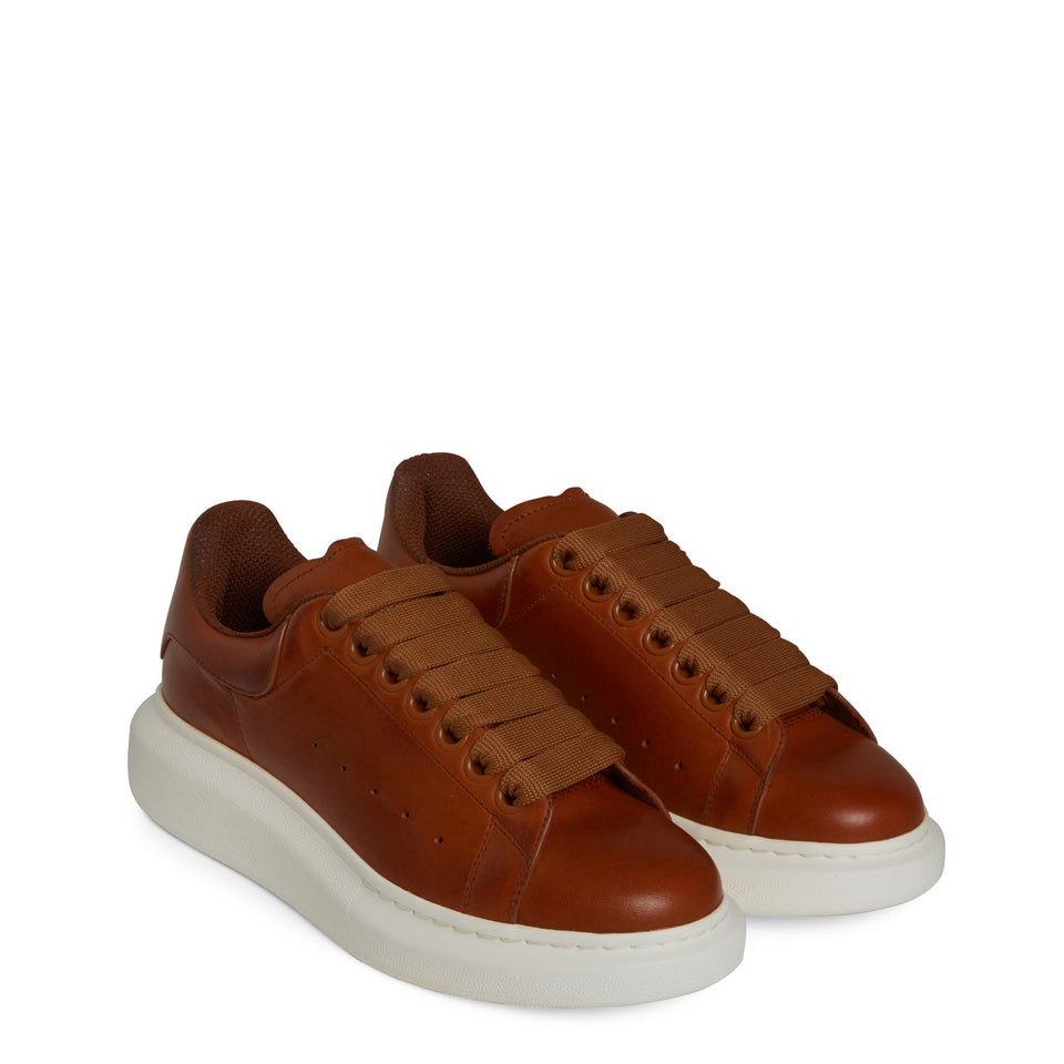 Sneakers oversize in pelle marrone 811362 WHABB2736 ALEXANDER MCQUEEN 