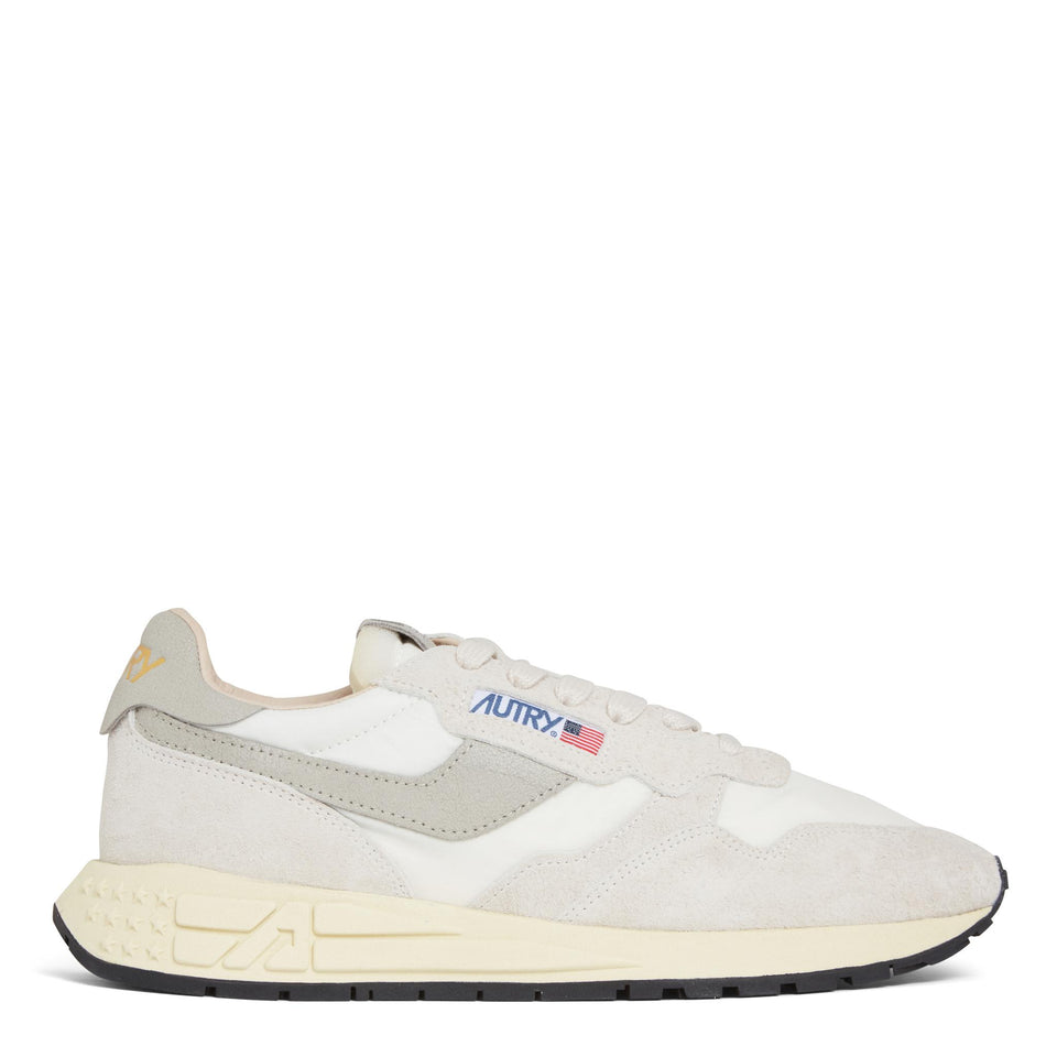 Sneakers "Reelwind" in suede beige WWLM-NC04 WHT/NAT AUTRY 