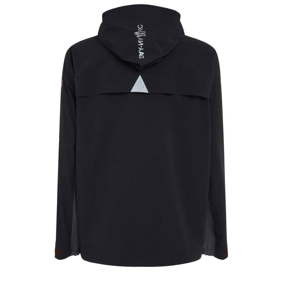 "Orden" jacket in black technical fabric