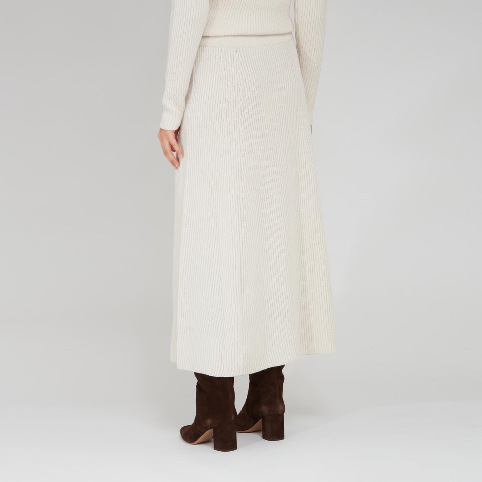Gonna lunga in lana bianca