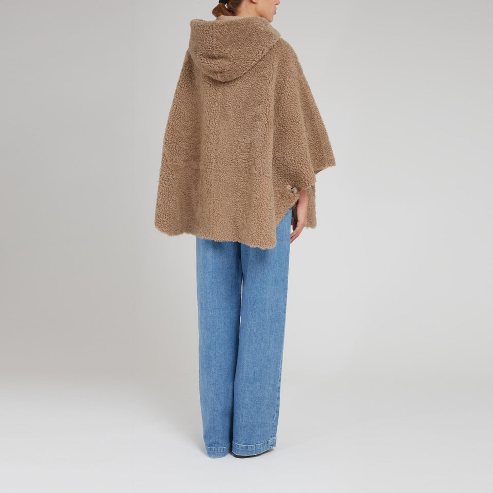 Montone in shearling marrone