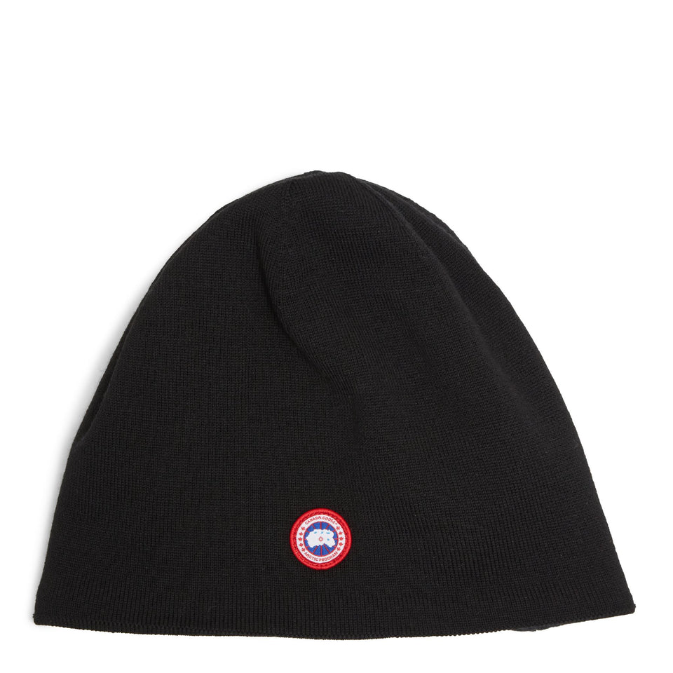 Cappello in lana nero