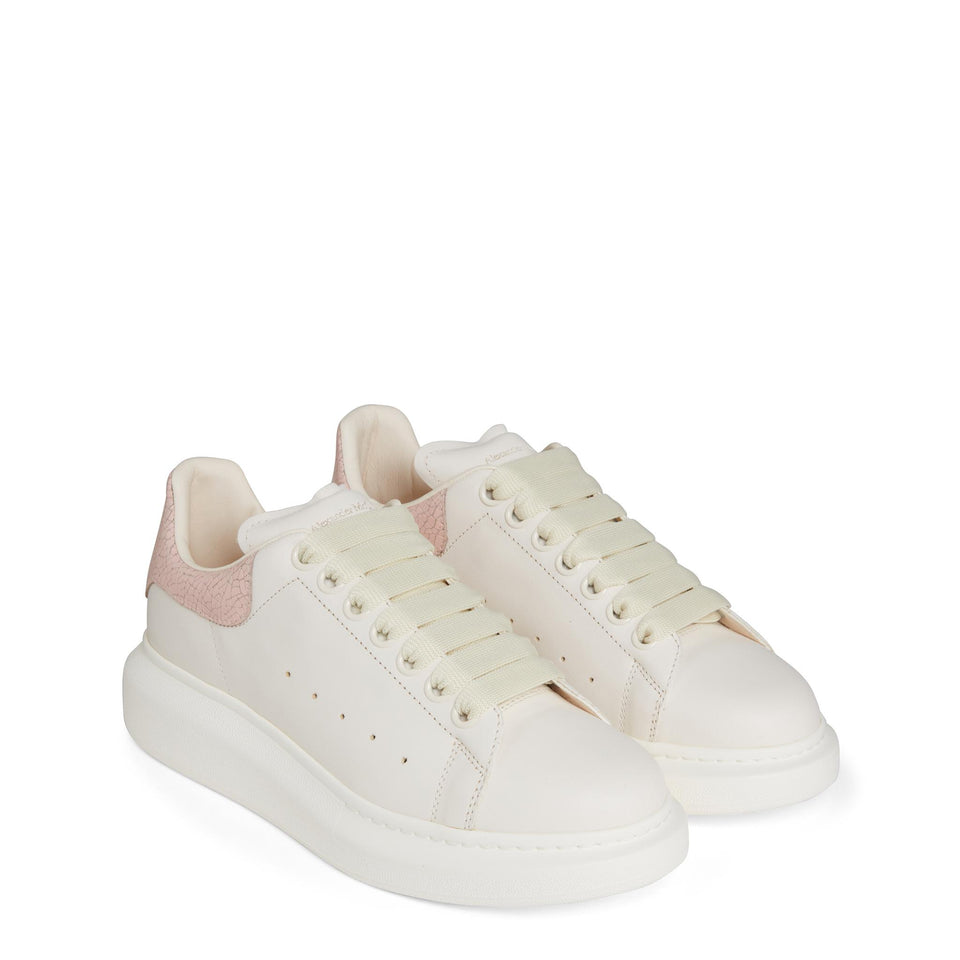 Sneakers oversize in pelle bianca e rosa 553770 WIACU9050 ALEXANDER MCQUEEN 