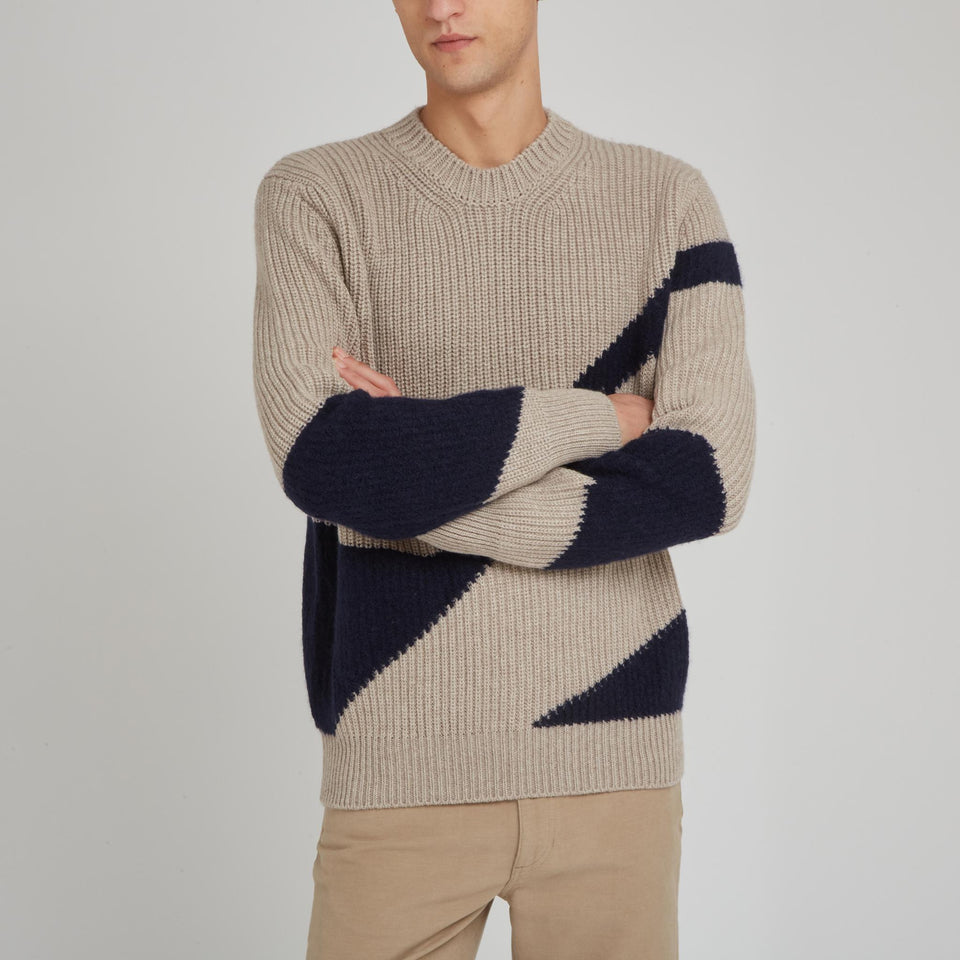 Beige cashmere sweater