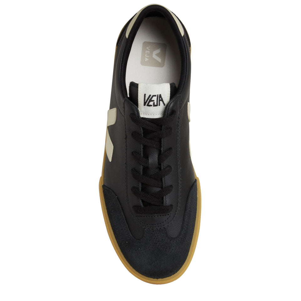 Sneakers ''Volley'' in pelle nere VO2020510 MULTI VEJA 