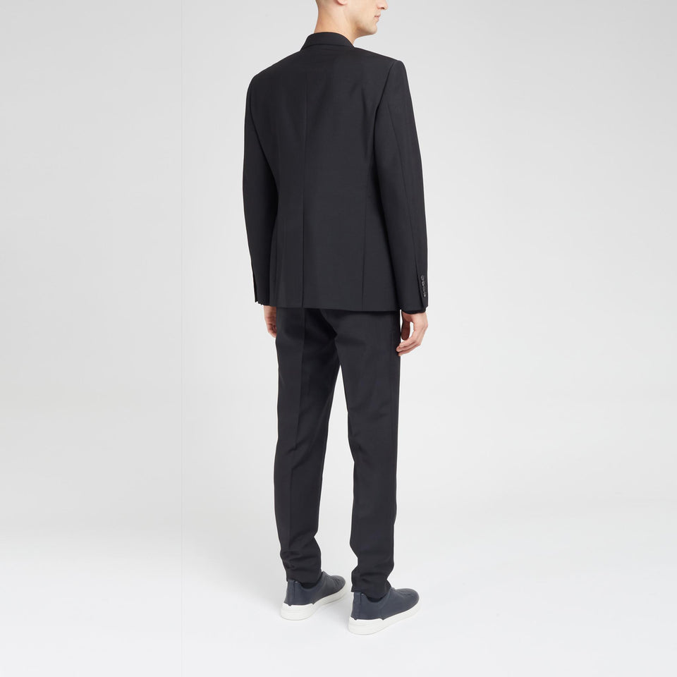 Single-breasted black wool jacket