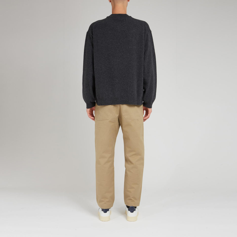 Maglia in lana grigia