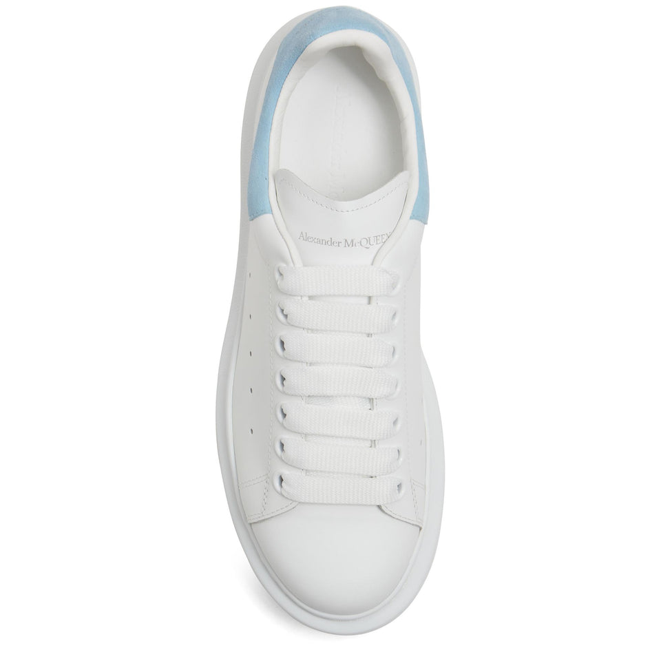 Sneakers oversize in pelle bianca e azzurra 553770 WHGP79412 ALEXANDER MCQUEEN 