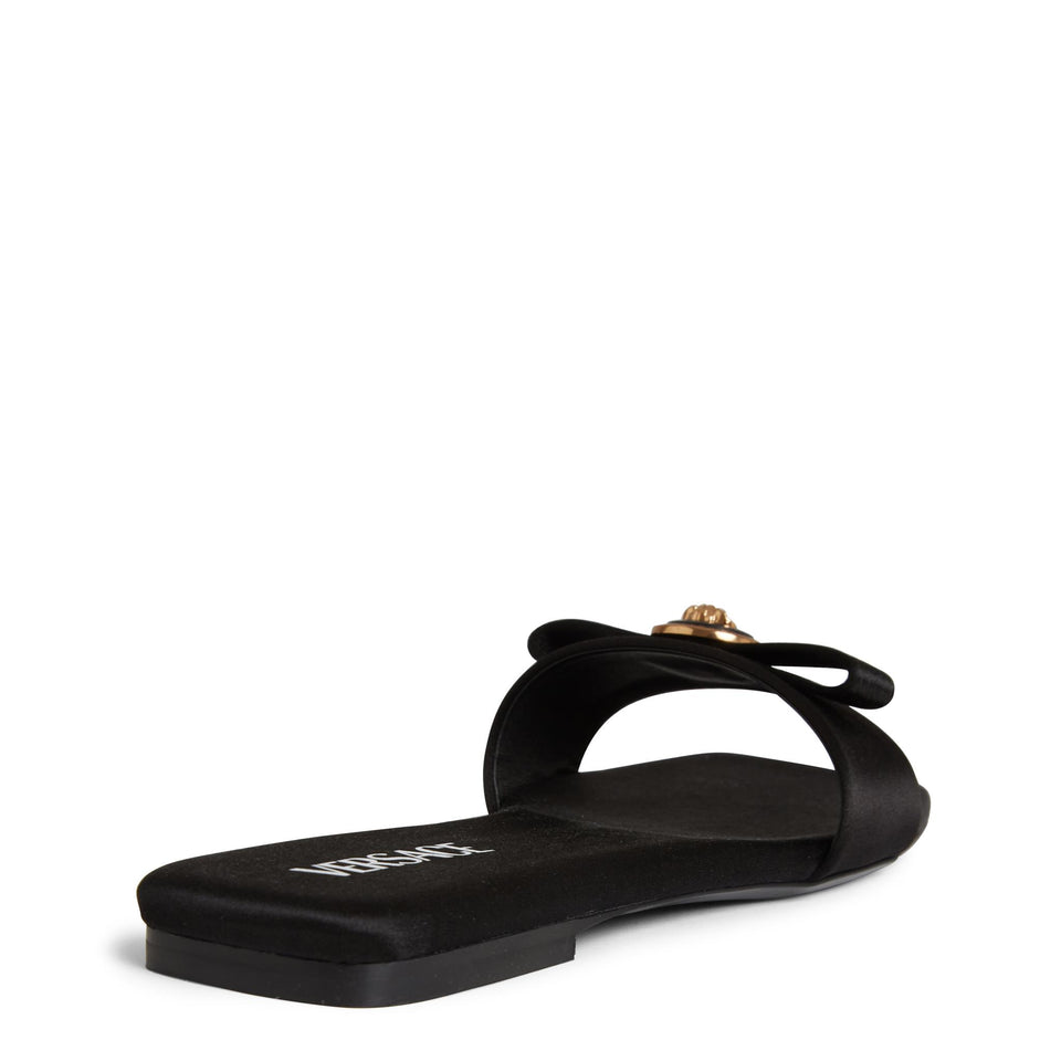 Sandalo in raso nero 1019559 1A006191B00V VERSACE 