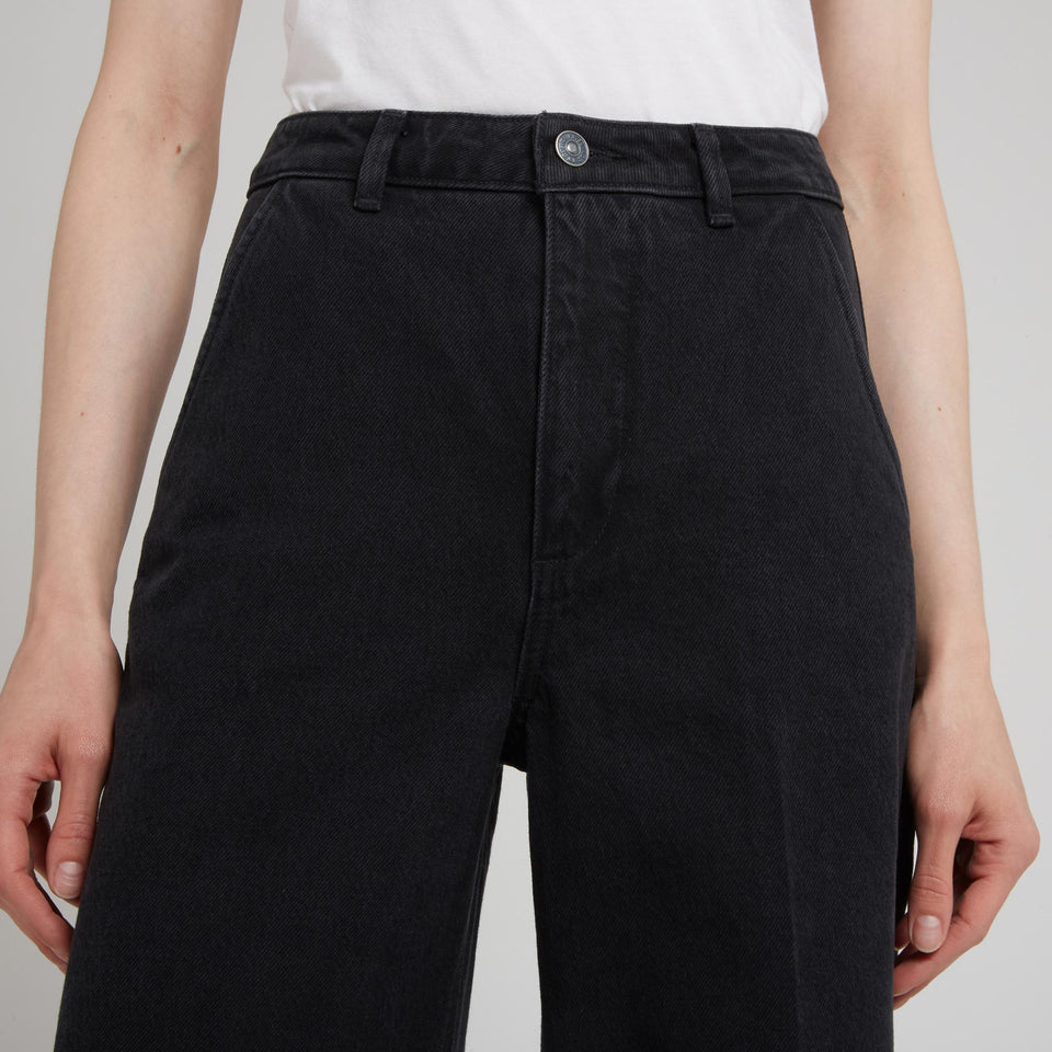 Jeans svasato "Harper" in denim nero