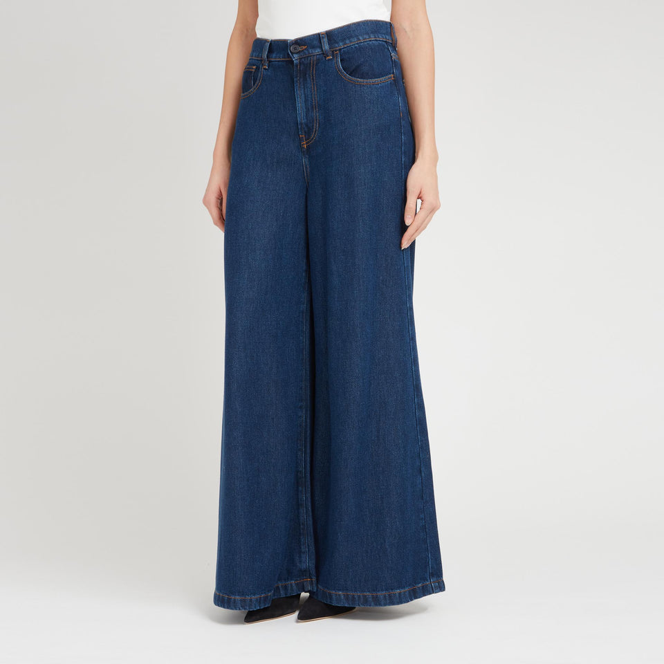 Jeans svasati in denim blu