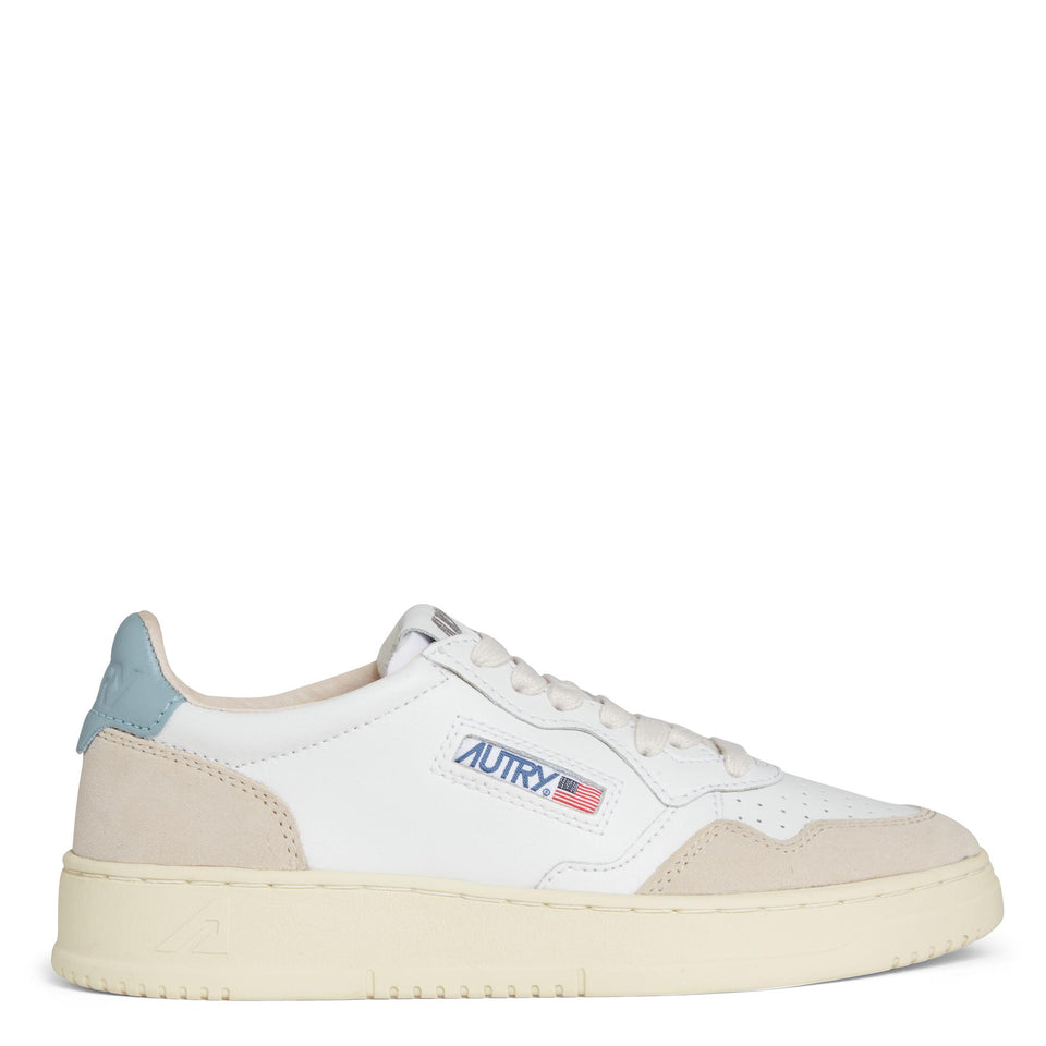 Sneakers ''Medalist Low'' in pelle bianca AULW-LS79 WHT/SLVBLUE AUTRY 