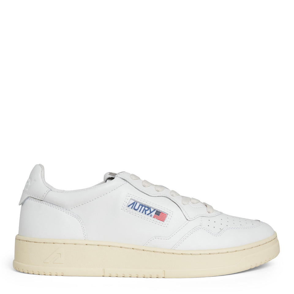 Sneakers " Medalist low" in pelle bianca AULM-LL15 WHT/WHT AUTRY 