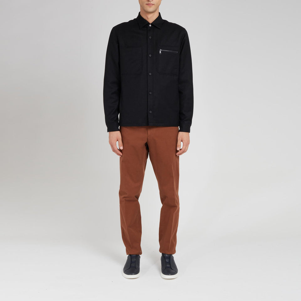 Camicia in lana nera