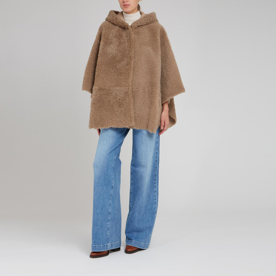 Montone in shearling marrone