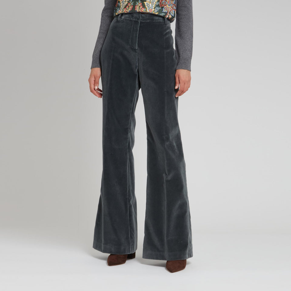 Pantalone svasato in velluto grigio