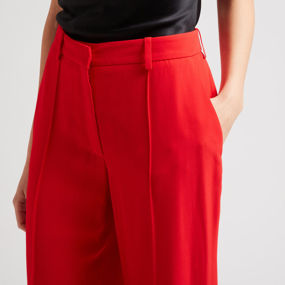 Red crepe pants