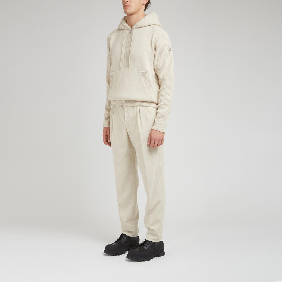 Maglia in lana bianca