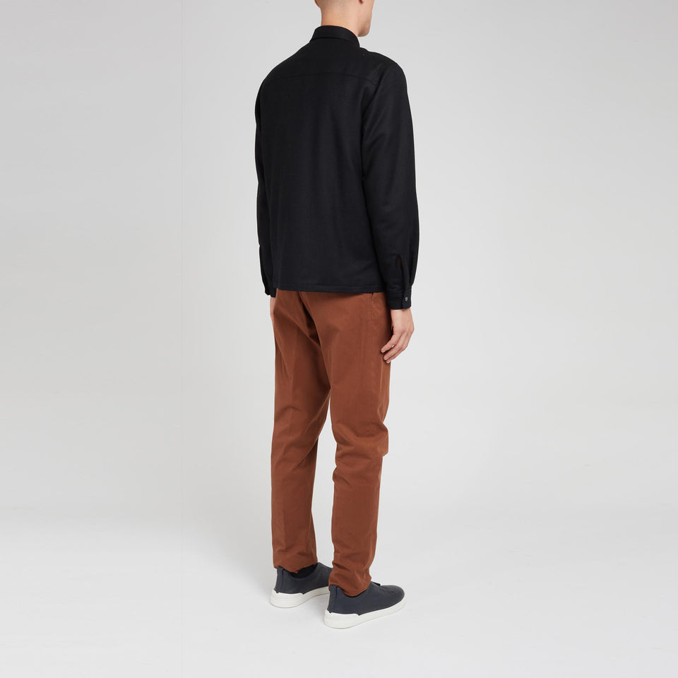 Camicia in lana nera