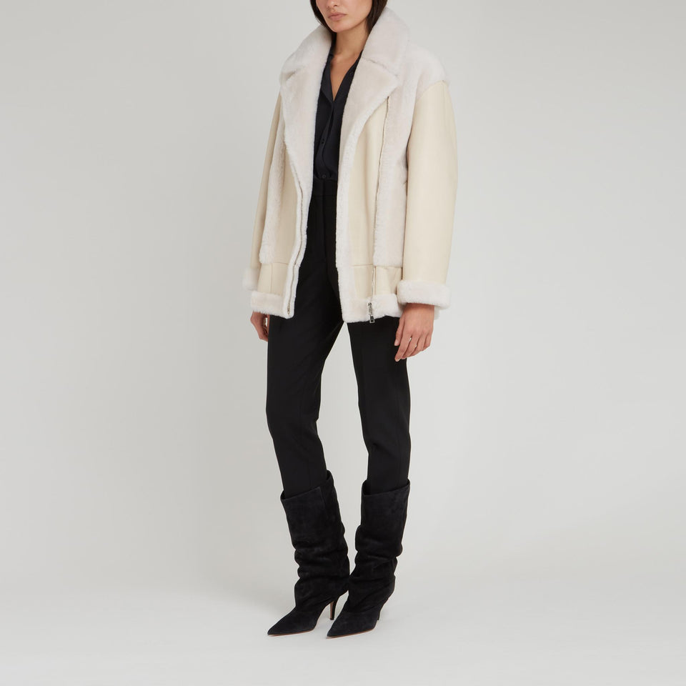 Montone in shearling bianco