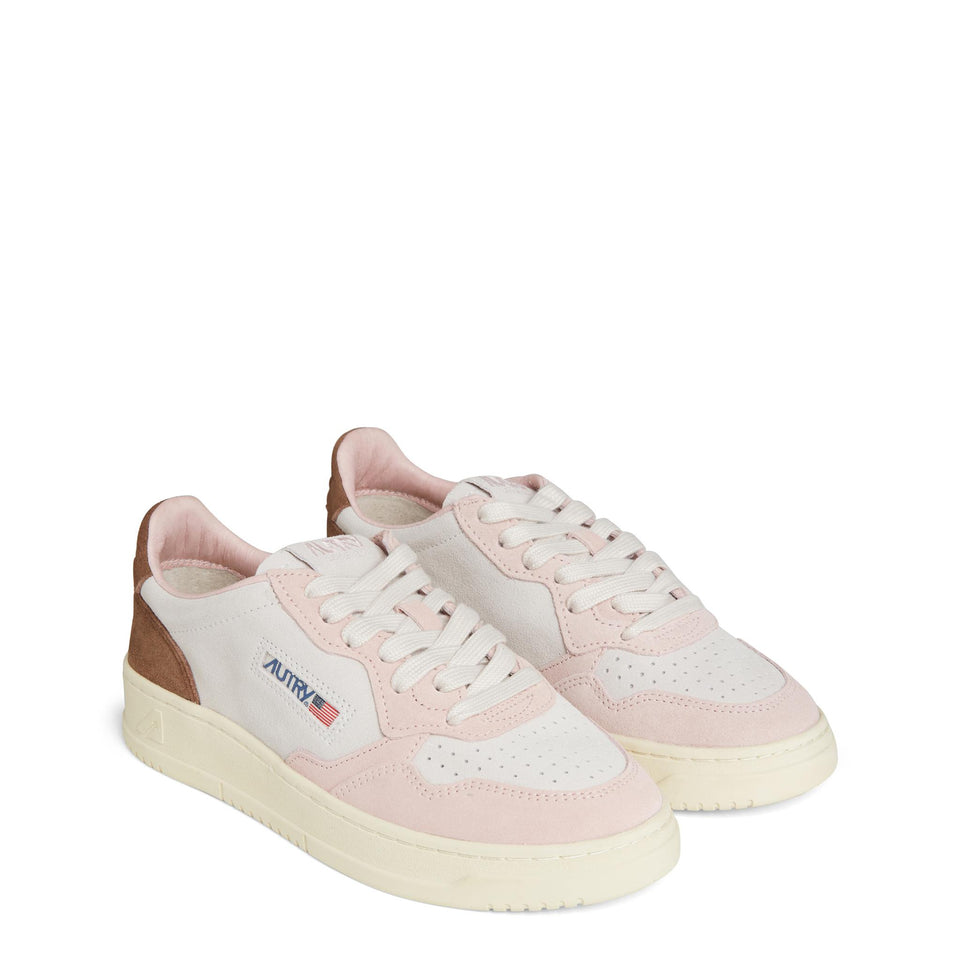Sneakers ''Medalist Low'' in pelle rosa e marrone AULW-TS04 PWD/EBONY AUTRY 
