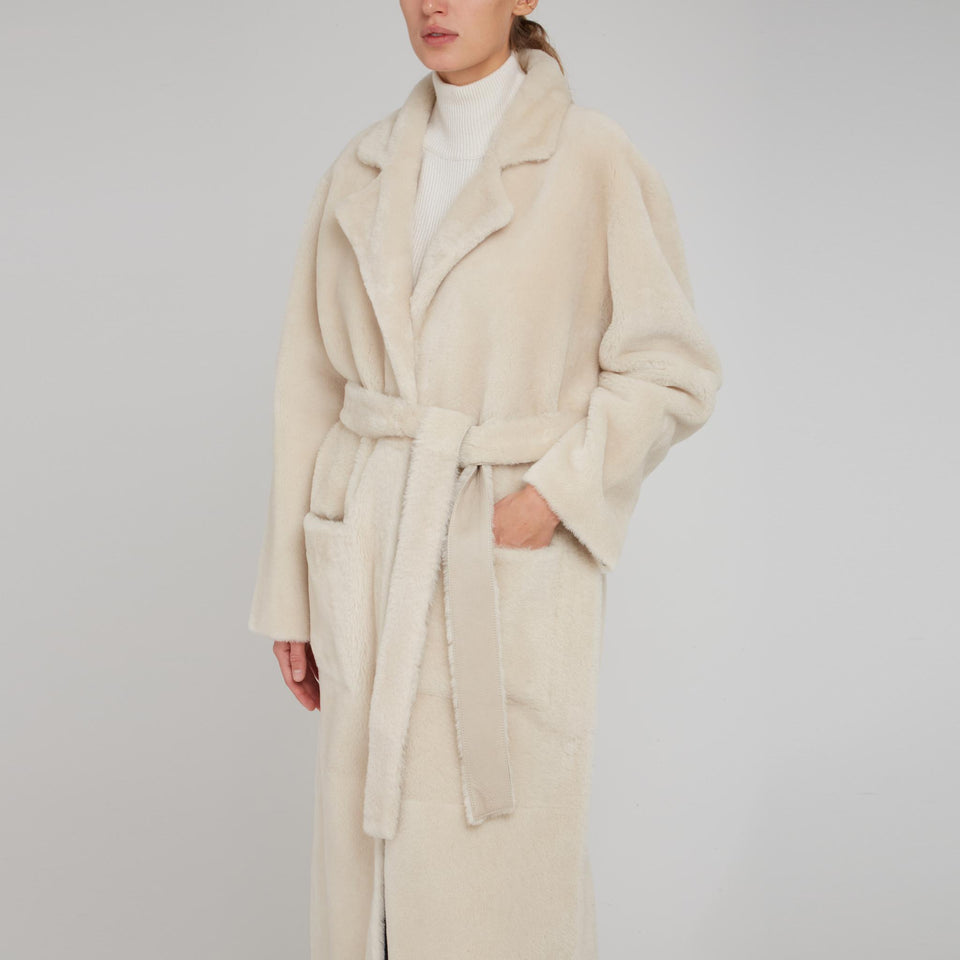 Cappotto in shearling beige
